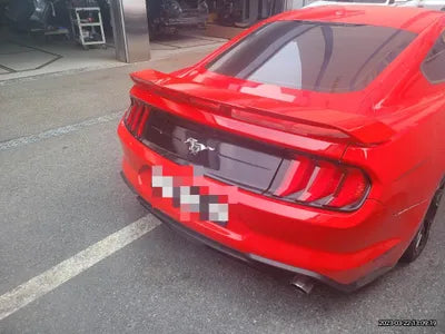 2019 Ford Mustang 1FA6P8TH0K5128076 VIN:1FA6P8TH0K5128076