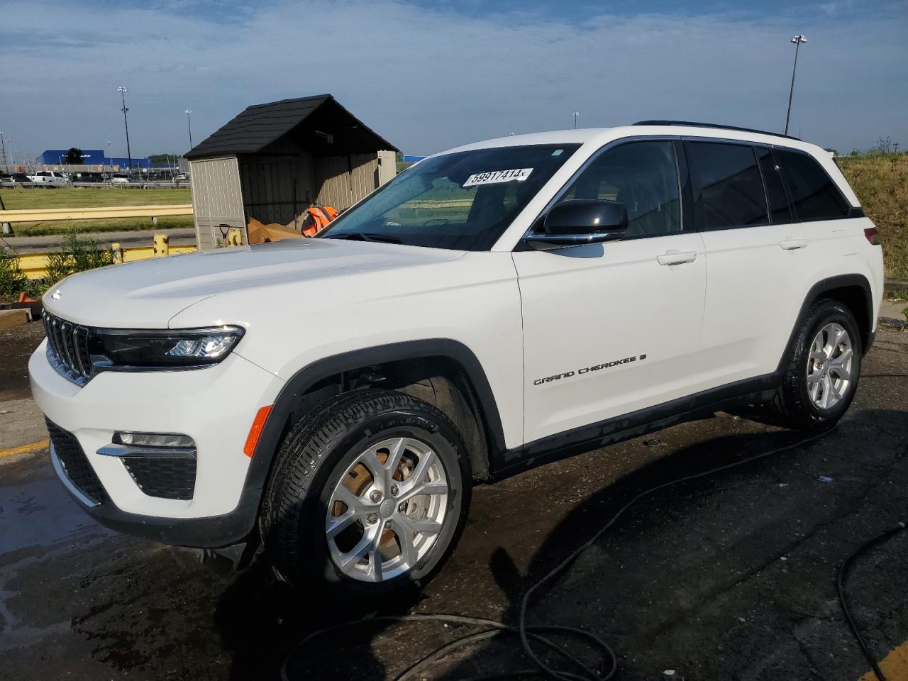 2023 JEEP GRAND CHEROKEE LIMITED VIN:1C4RJHBG4PC510695