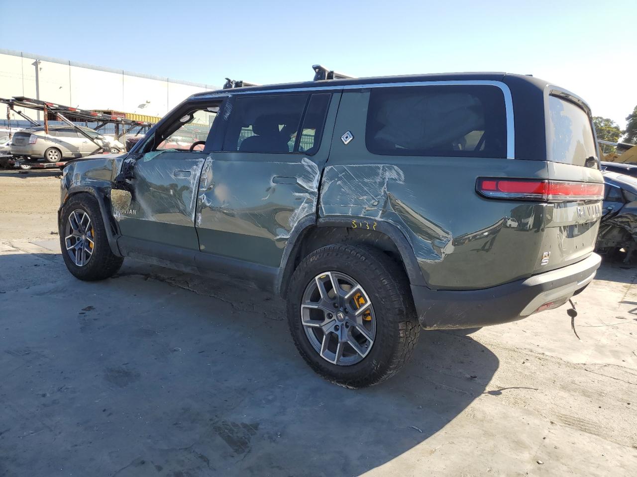 2022 RIVIAN R1S LAUNCH EDITION VIN:7PDSGABL6NN000590