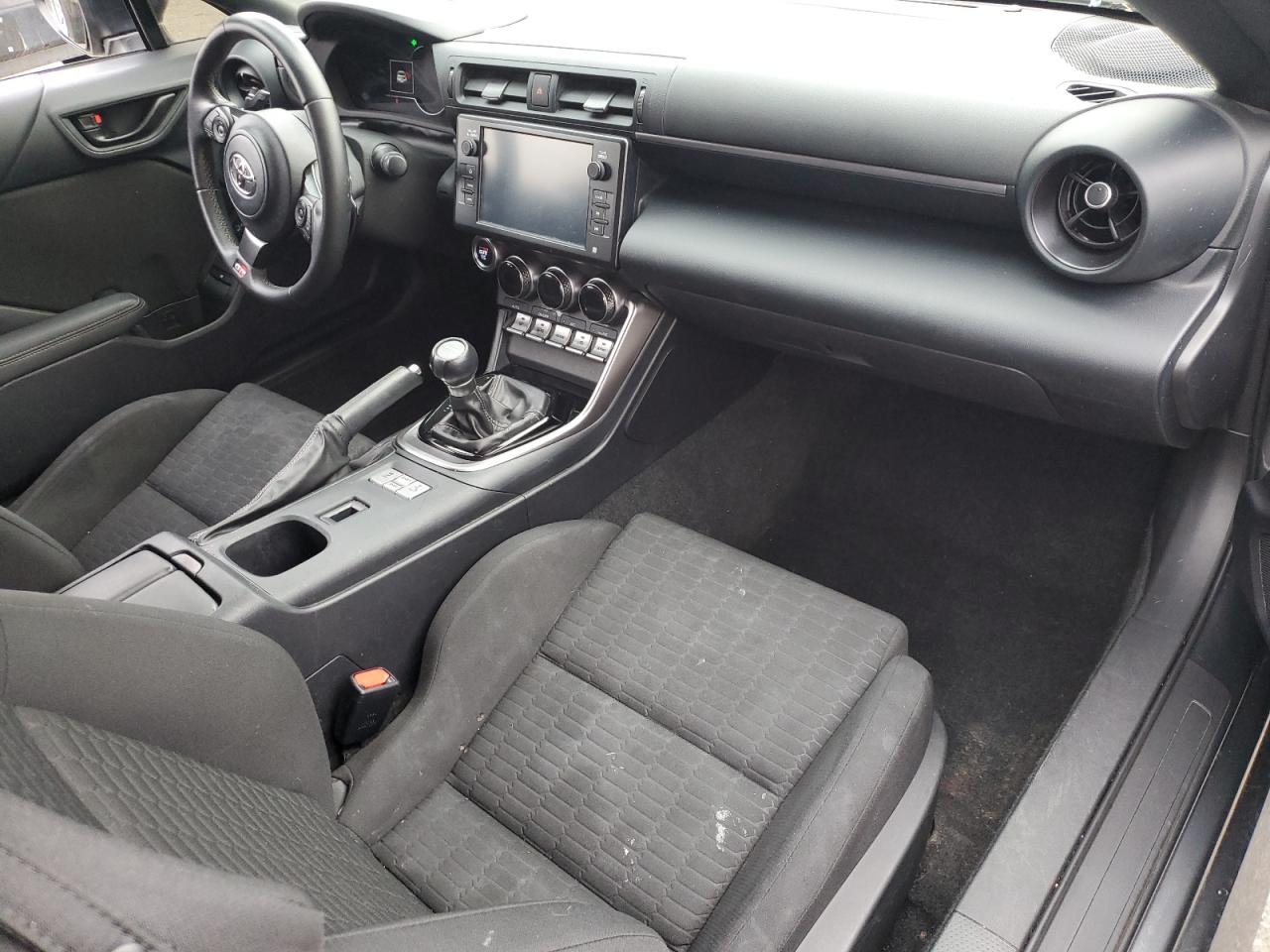 2023 TOYOTA GR 86  VIN:JF1ZNBC10P8754073