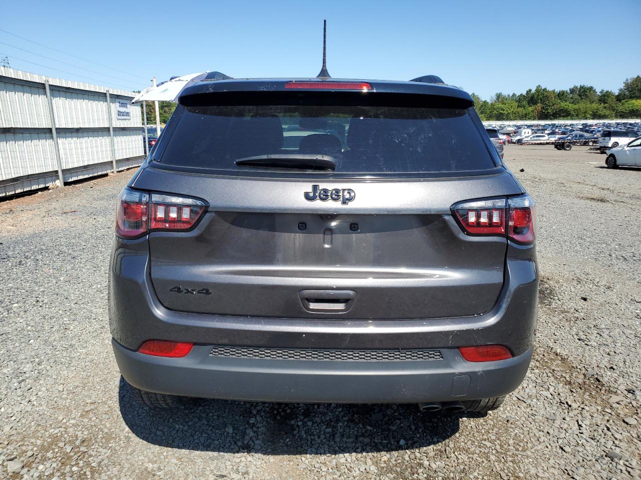 2022 JEEP COMPASS LATITUDE VIN:3C4NJDBB4NT185639