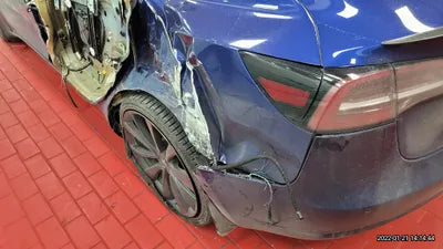 2020 Tesla Model 3 5YJ3E1EC4LF657008 VIN:5YJ3E1EC4LF657008
