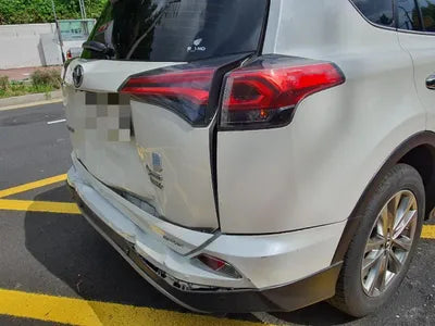 2017 Toyota RAV4 VIN: