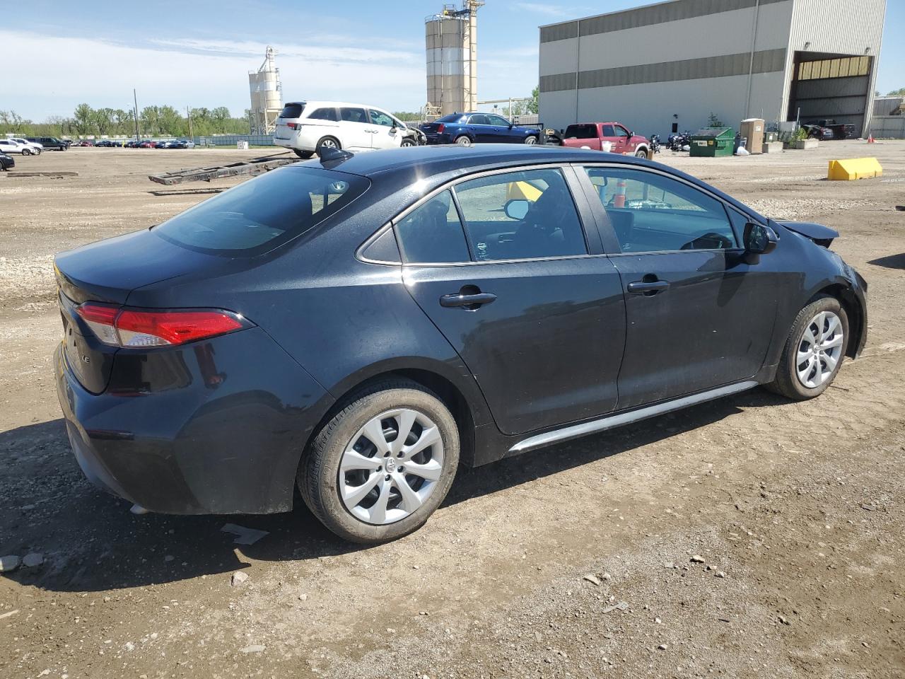 2022 TOYOTA COROLLA LE VIN:5YFEPMAE8NP332610