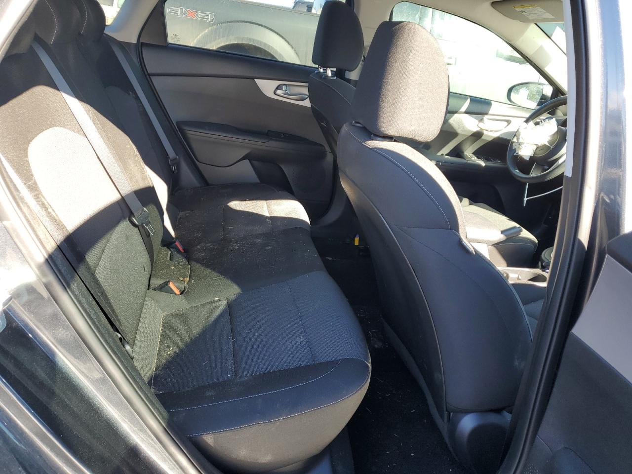 2023 KIA FORTE LX VIN:3KPF24AD0PE694204