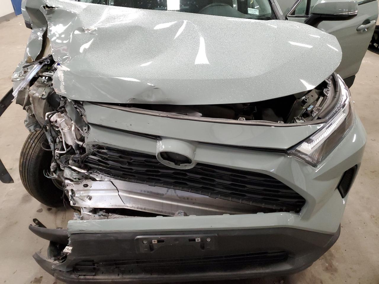 2022 TOYOTA RAV4 XLE VIN:4T3RWRFV9NU056678