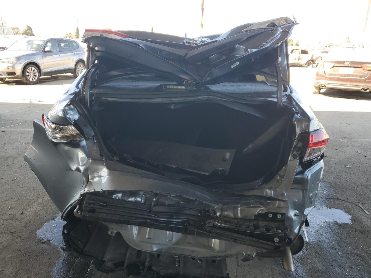 2024 TOYOTA COROLLA LE VIN:JTDBCMFE0R3030489
