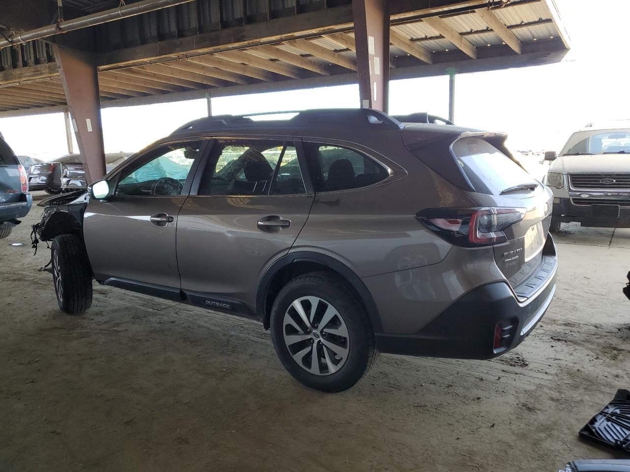 2022 SUBARU OUTBACK PREMIUM VIN:4S4BTADC4N3122131