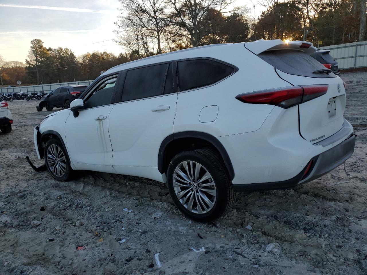 2022 TOYOTA HIGHLANDER PLATINUM VIN:5TDFZRAH8NS101655