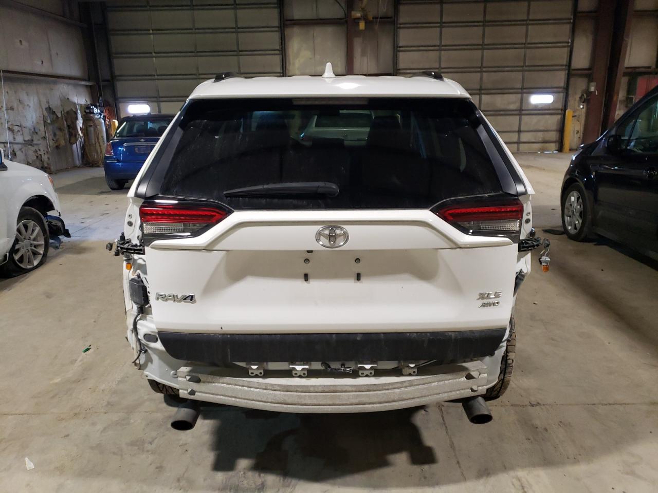 2022 TOYOTA RAV4 XLE VIN:2T3P1RFV6NC274858