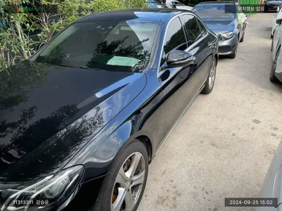 2017 Mercedes-Benz E 200 WDDZF4CB3HA145667 VIN:WDDZF4CB3HA145667