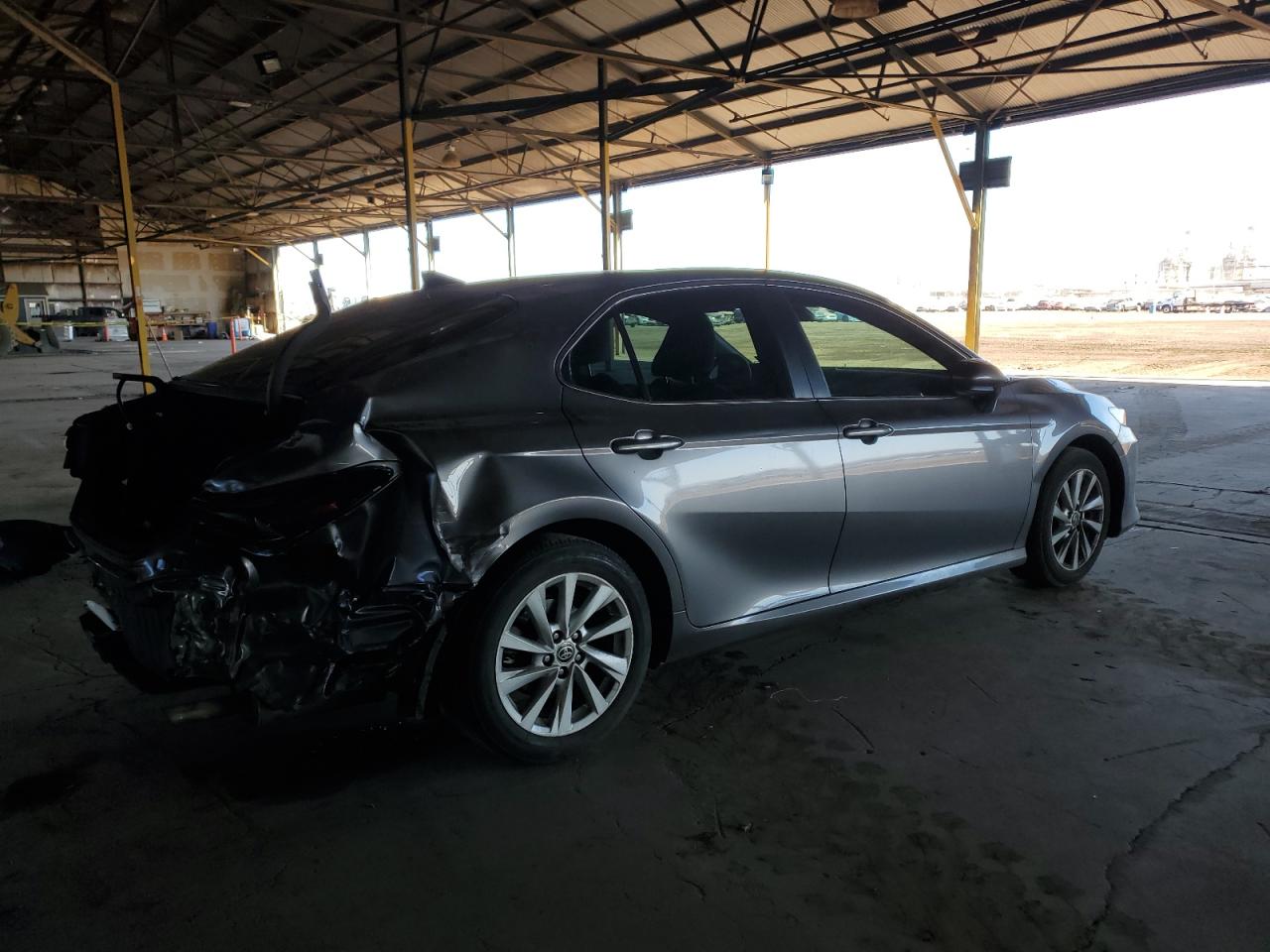 2022 TOYOTA CAMRY LE VIN:4T1C11AKXNU068706