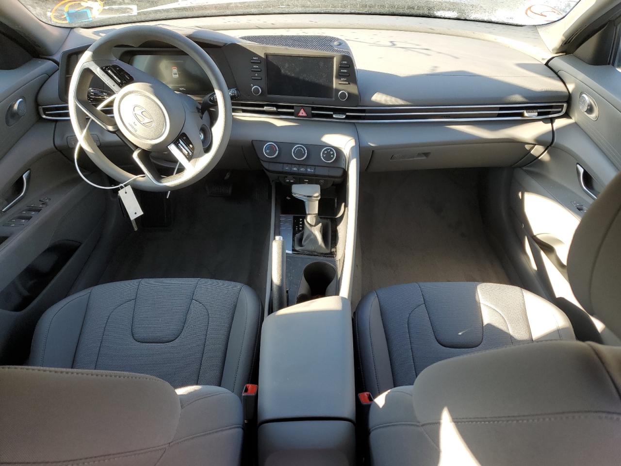 2024 HYUNDAI ELANTRA SE VIN:KMHLL4DG0RU782157