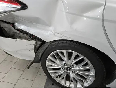 2019 Toyota Camry VIN: