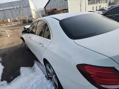 2018 Mercedes-Benz E 200 VIN: