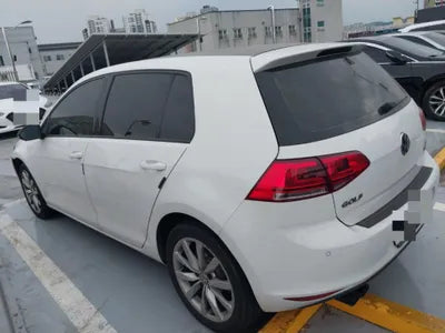 2014 Volkswagen Golf VIN: