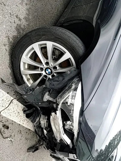 2017 BMW 320 WBA8C5101HA069546 VIN:WBA8C5101HA069546