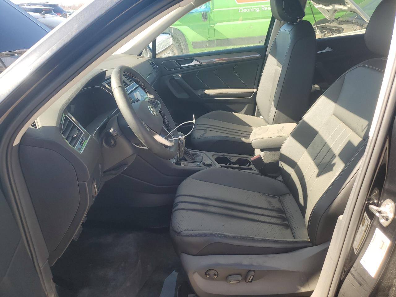 2024 VOLKSWAGEN TIGUAN SE VIN:3VV2B7AX8RM122320
