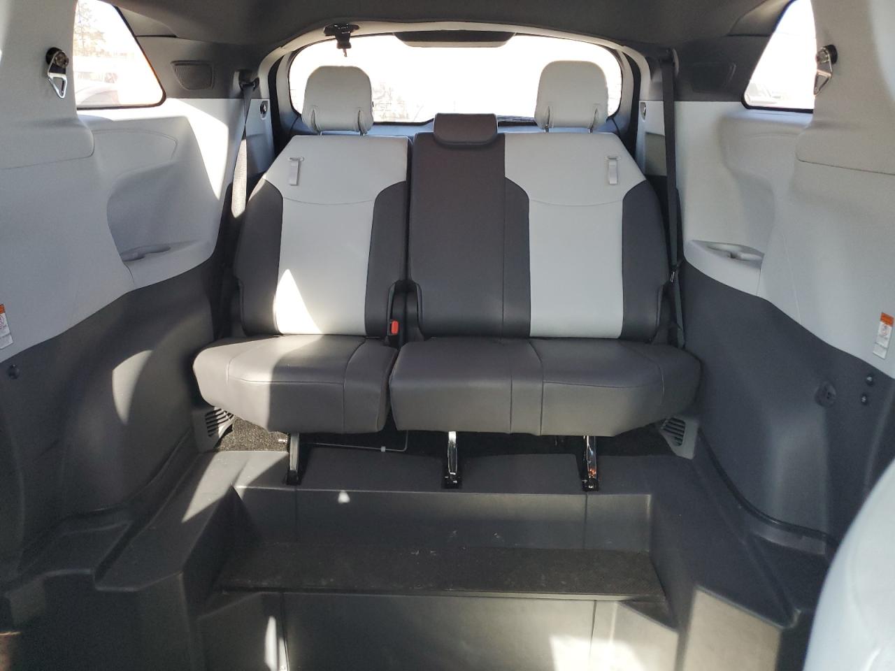 2023 TOYOTA SIENNA XSE VIN:5TDDSKFC5PS086485