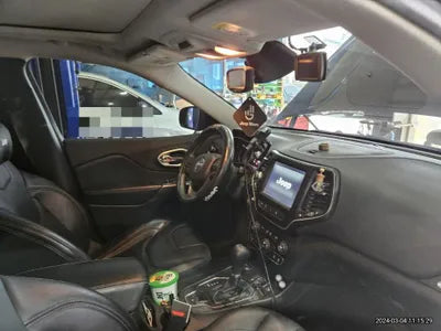 2019 Jeep Cherokee 1C4PJMCB0KD399620 VIN:1C4PJMCB0KD399620