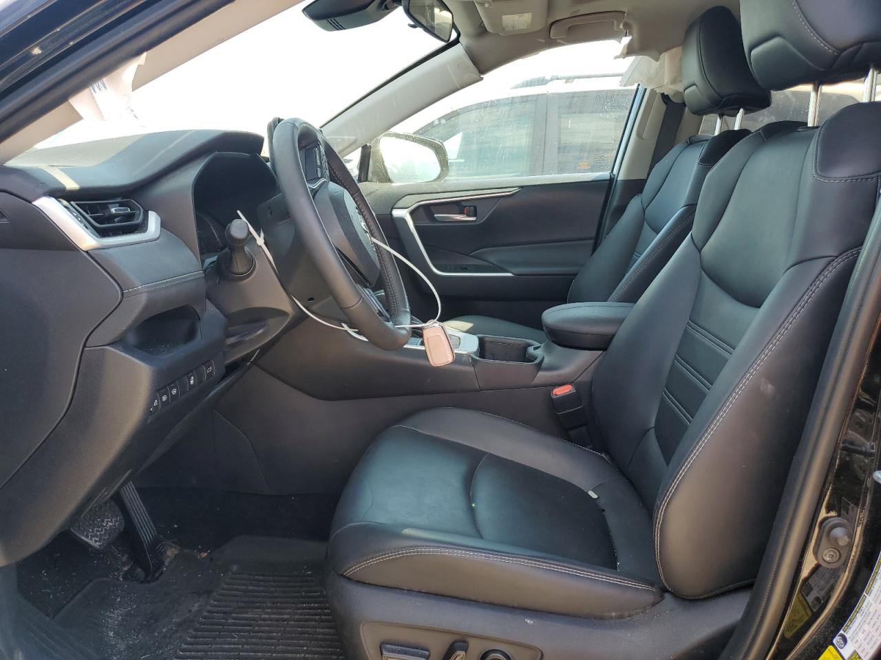 2023 TOYOTA RAV4 XLE PREMIUM VIN:2T3A1RFV9PC390368