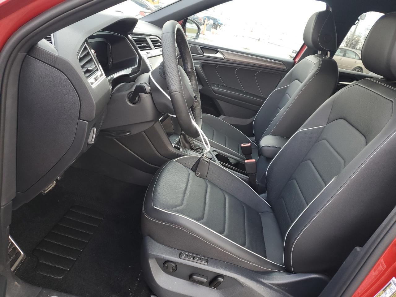 2024 VOLKSWAGEN TIGUAN SEL R-LINE BLACK VIN:3VV4B7AX7RM150652