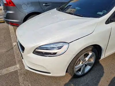 2017 Volvo V40 YV1MV79K0H2427826 VIN:YV1MV79K0H2427826