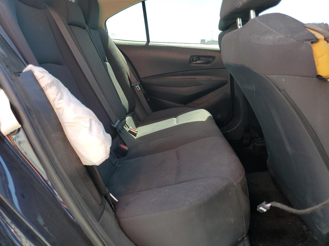 2022 TOYOTA COROLLA LE VIN:5YFEPMAE8NP274109