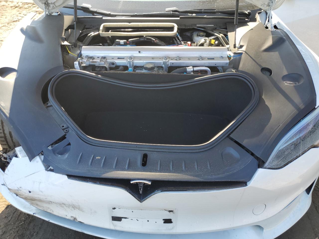 2023 TESLA MODEL S  VIN:5YJSA1E60PF527153