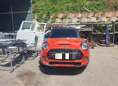 2020 MINI Cooper VIN: