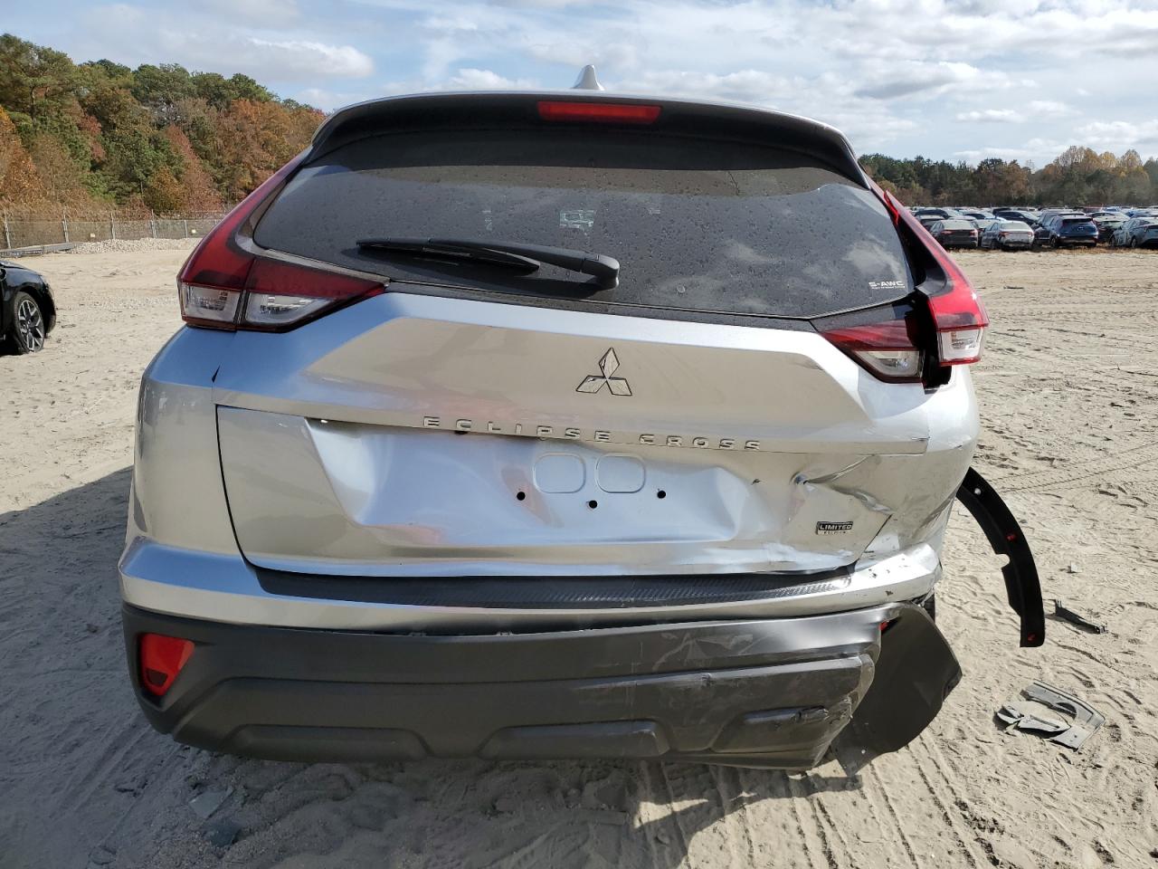 2024 MITSUBISHI ECLIPSE CROSS LE VIN:JA4ATVAA1RZ046178