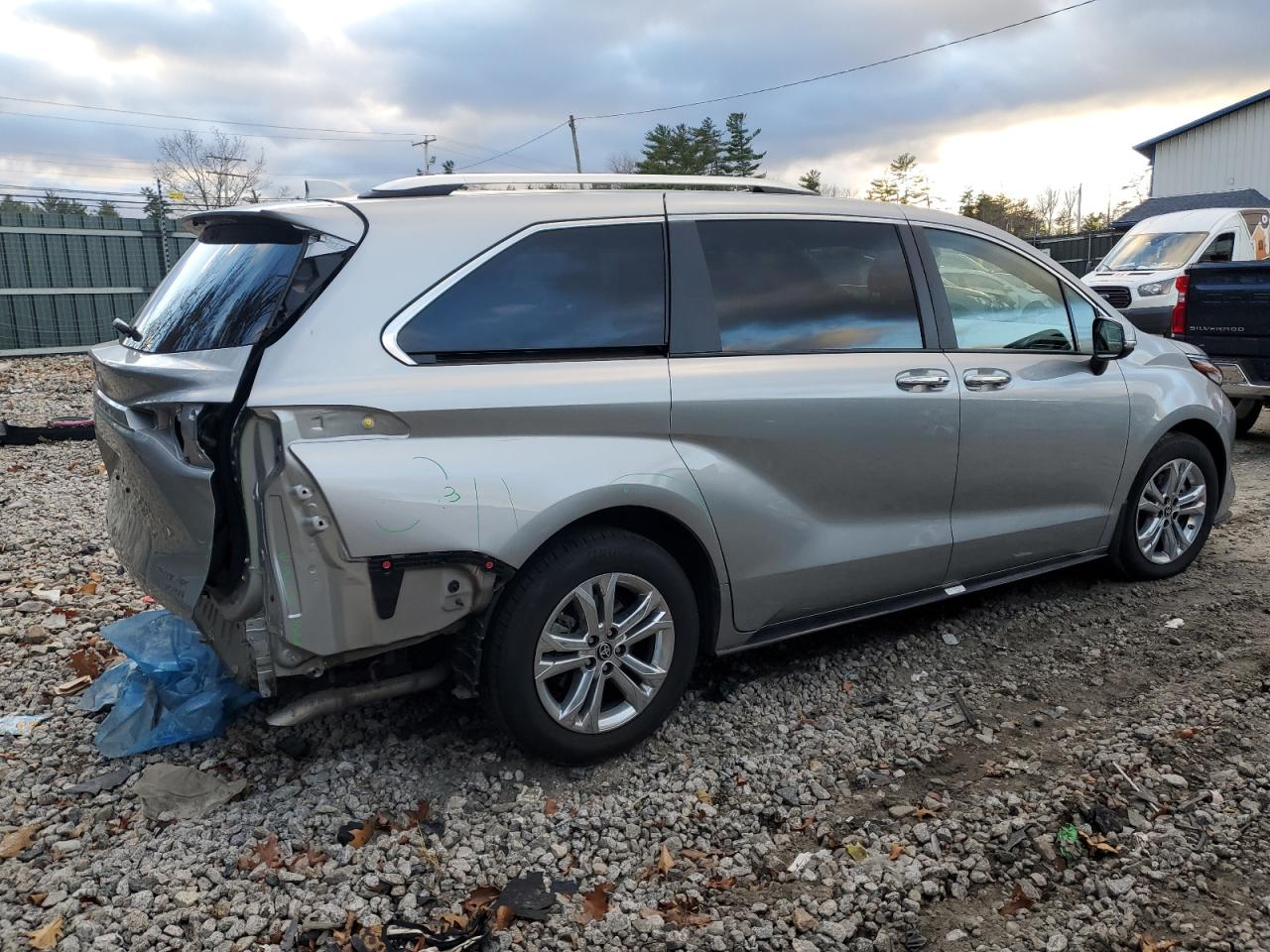 2023 TOYOTA SIENNA LIMITED VIN:5TDESKFC7PS090185