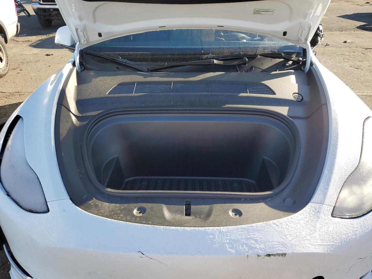 2024 TESLA MODEL Y  VIN:7SAYGDEE0RF044320