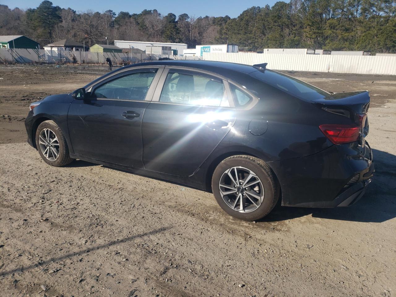 2023 KIA FORTE LX VIN:3KPF24AD1PE572953