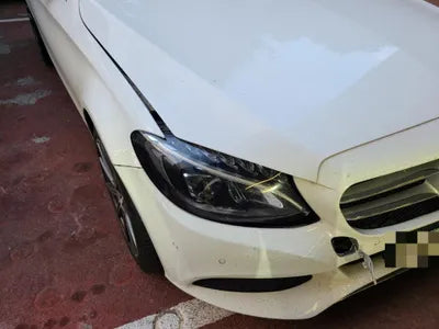 2016 Mercedes-Benz C 220 VIN: