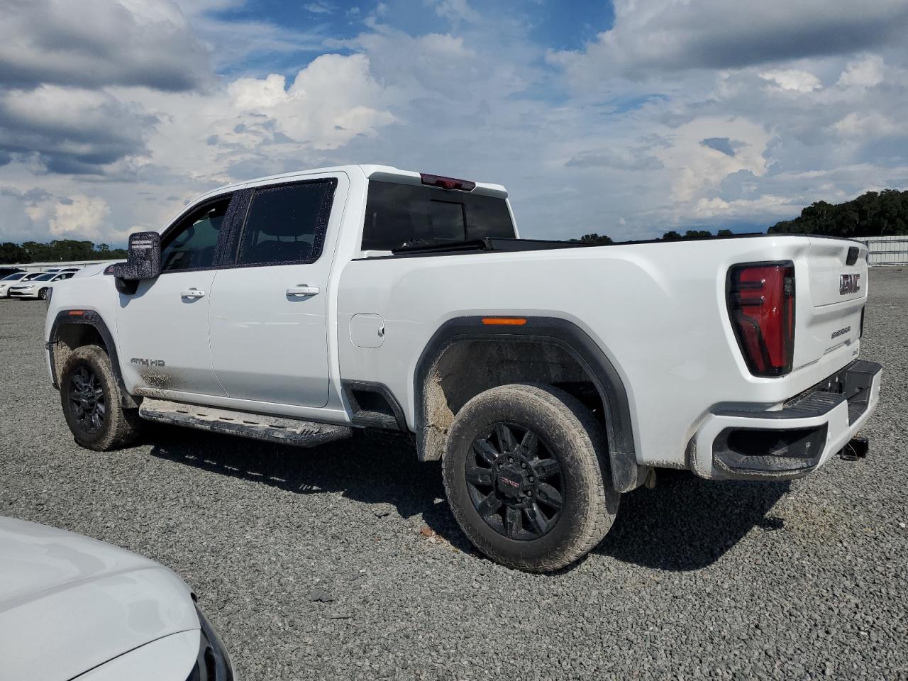 2024 GMC SIERRA K2500 AT4 VIN:1GT49PEY6RF124492