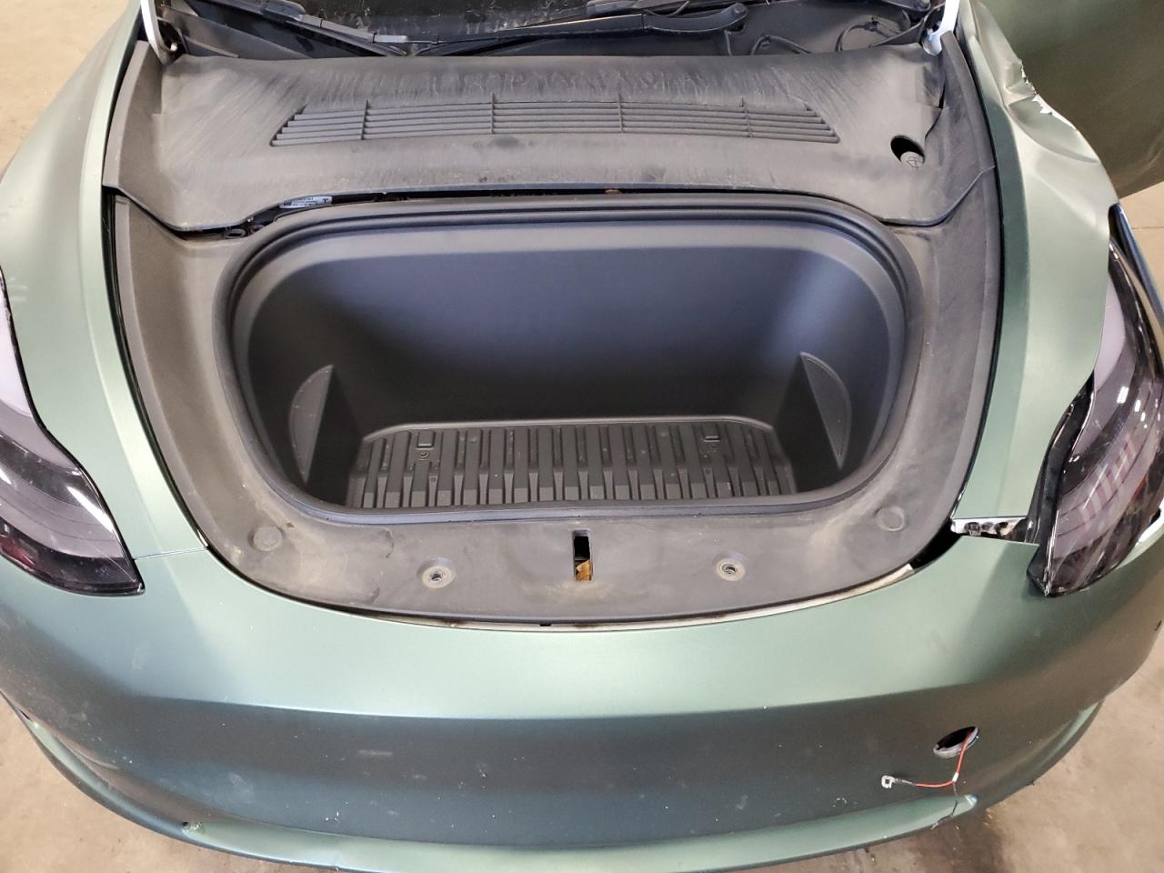 2022 TESLA MODEL Y  VIN:7SAYGDEF2NF326249