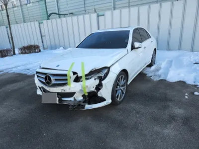 2014 Mercedes-Benz E 220 VIN: