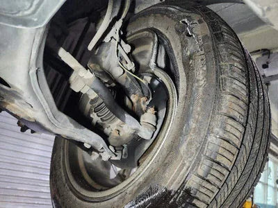 2018 Toyota RAV4 JTMDJREV6JD258864 VIN:JTMDJREV6JD258864