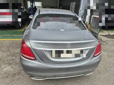 2016 Mercedes-Benz C 220 VIN: