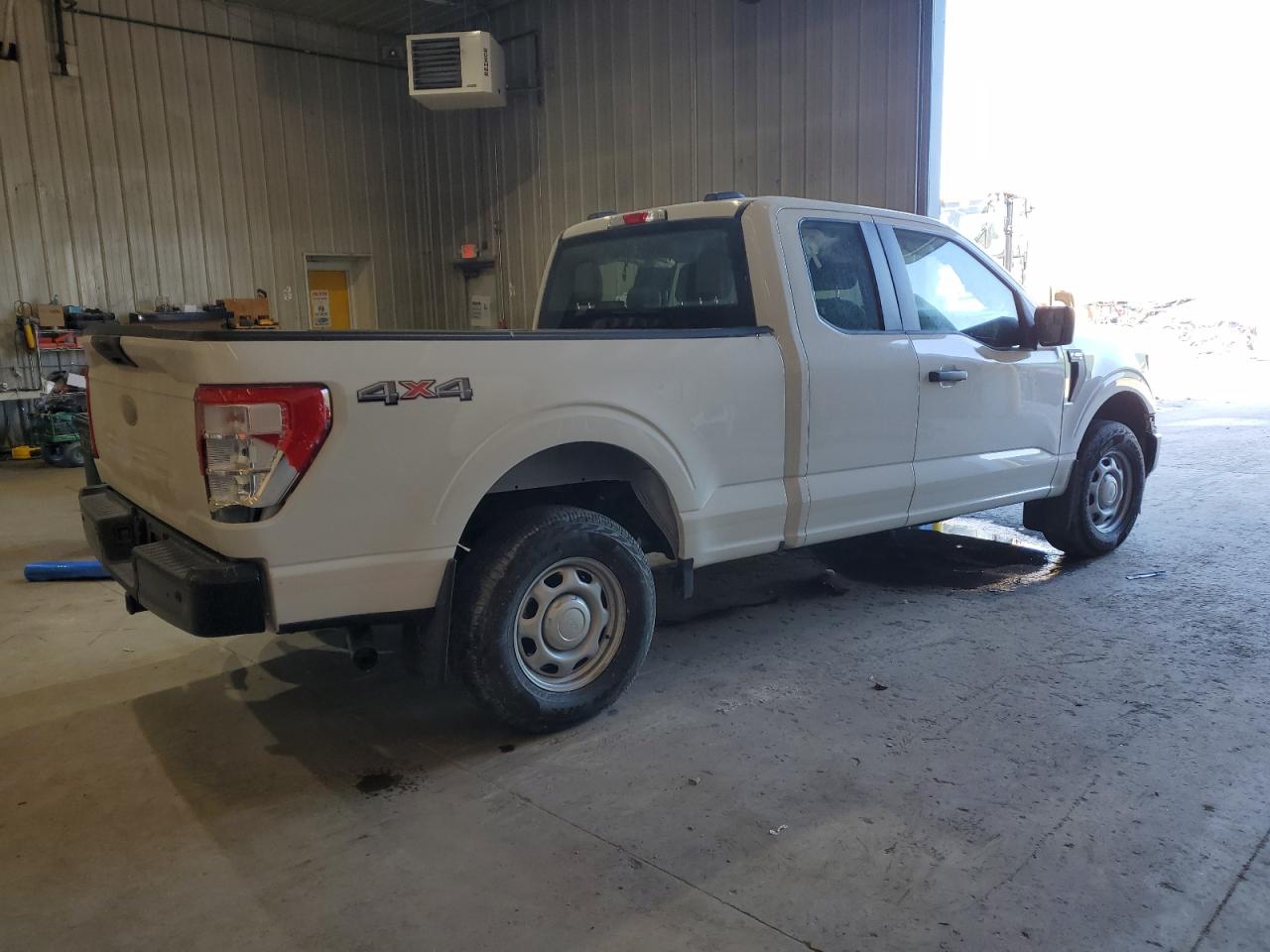 2023 FORD F150 SUPER CAB VIN:1FTFX1E56PFB25947