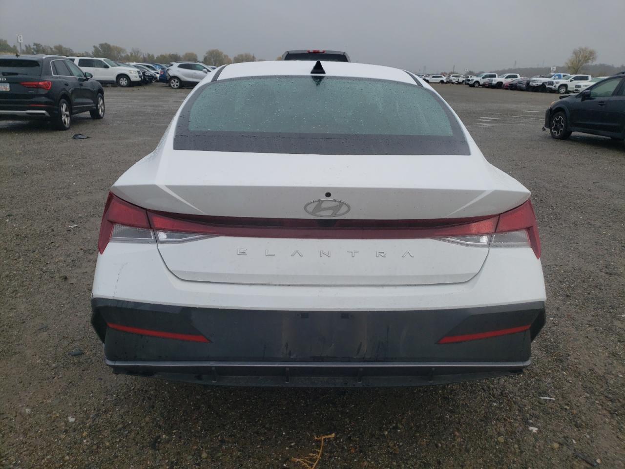 2024 HYUNDAI ELANTRA SEL VIN:KMHLM4DG1RU762884