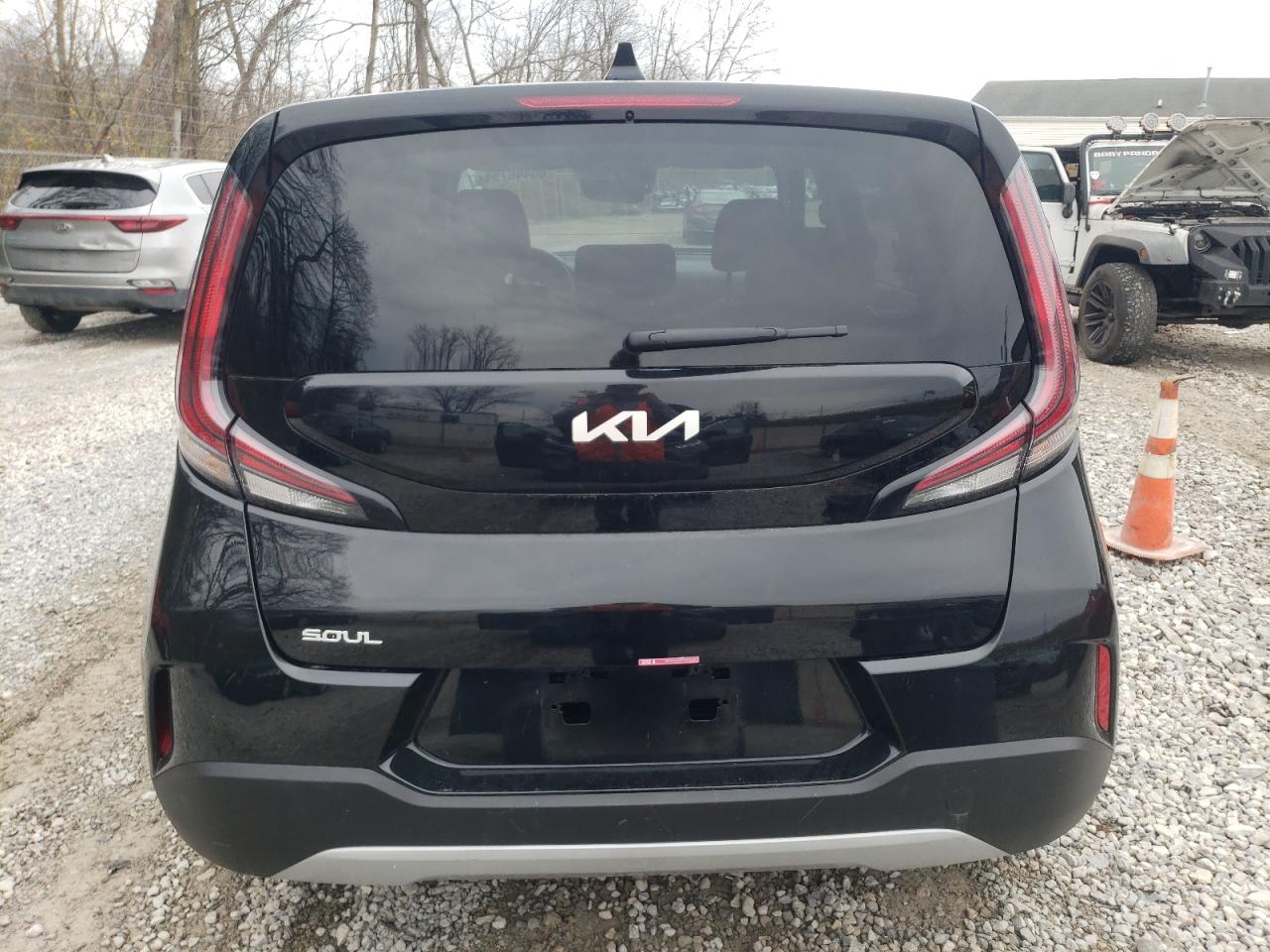 2024 KIA SOUL LX VIN:KNDJ23AU2R7901425