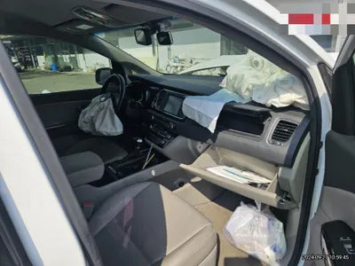 2016 Kia Carnival VIN: