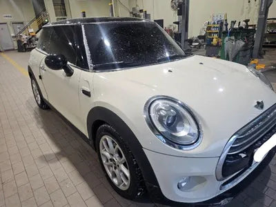 2016 MINI Cooper 411KMWMWXN3108G3B VIN:411KMWMWXN3108G3B