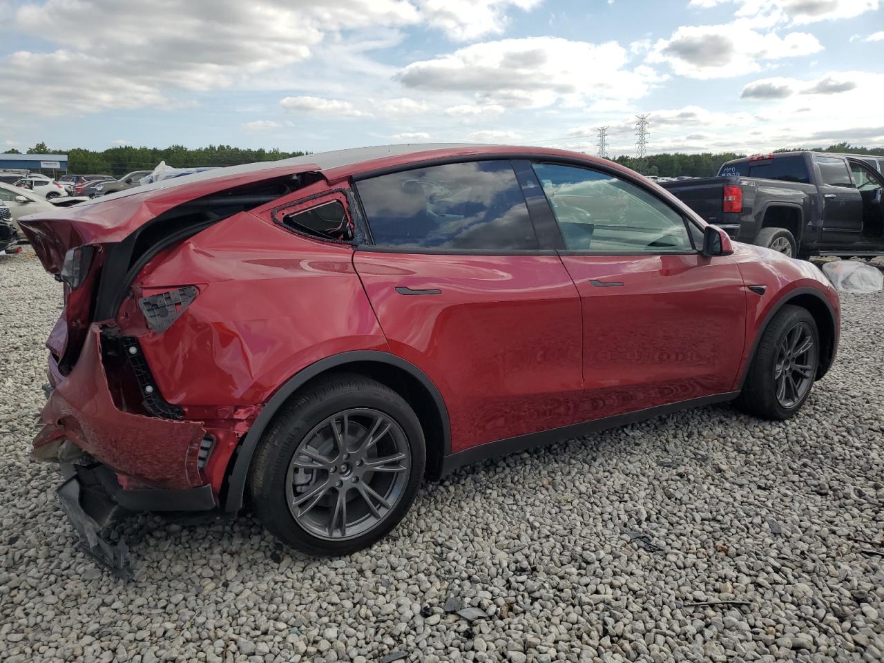 2024 TESLA MODEL Y  VIN:7SAYGDEE5RF133803