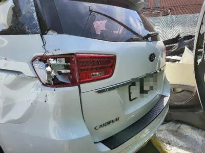 2018 Kia Carnival KNAMB81ABKS475115 VIN:KNAMB81ABKS475115