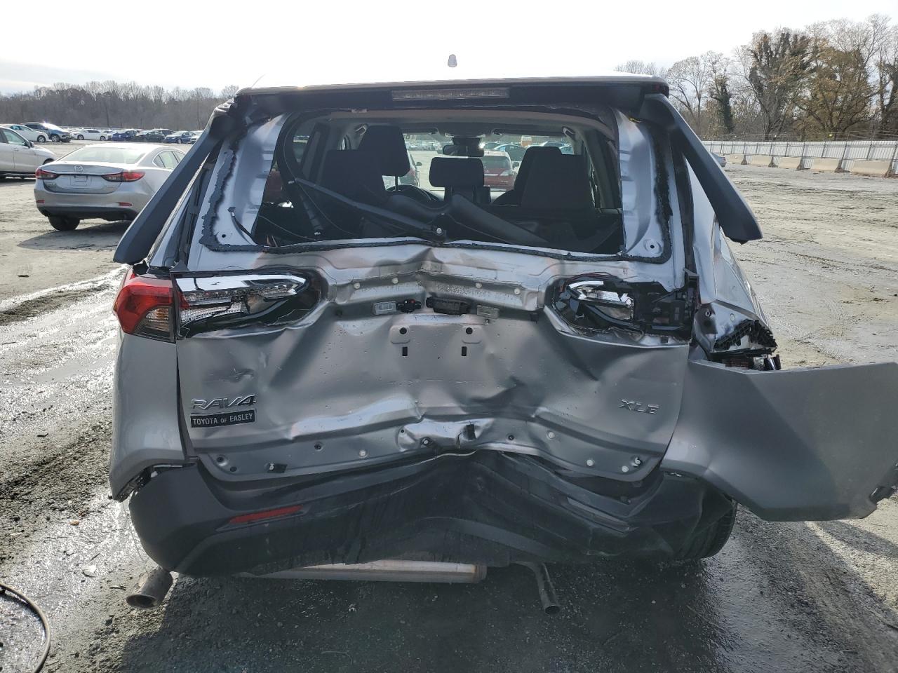 2022 TOYOTA RAV4 XLE VIN:2T3W1RFV9NW225597