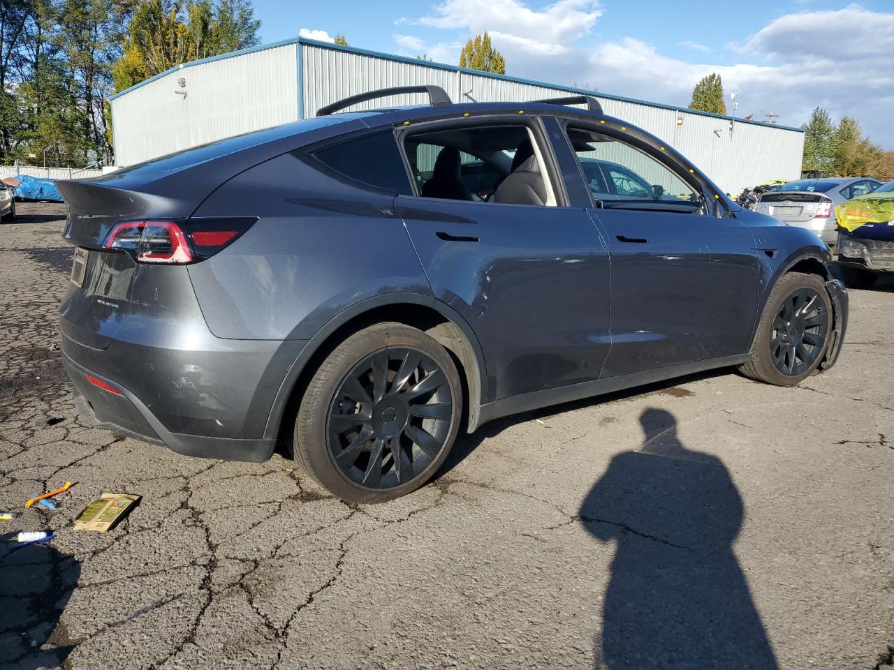 2023 TESLA MODEL Y  VIN:7SAYGDEEXPF598767