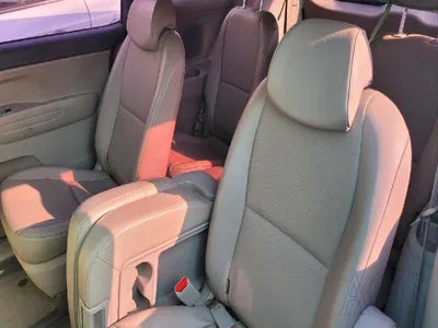 2015 Kia Carnival VIN:
